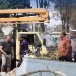 DENGAN REAKSI CEPAT, BUPATI KARO TINJAU LANGSUNG LOKASI KECELAKAAN TUGU PERJUANGAN BERASTAGI
