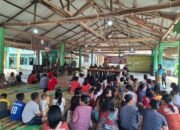 Kapolsek Tigabinanga Edukasi Warga Desa Kem-Kem tentang Bahaya Narkoba