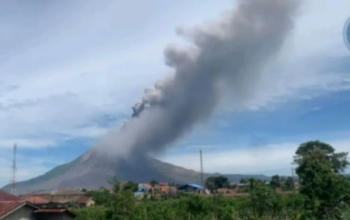 Gunung Sinabung kembali Erupsi 